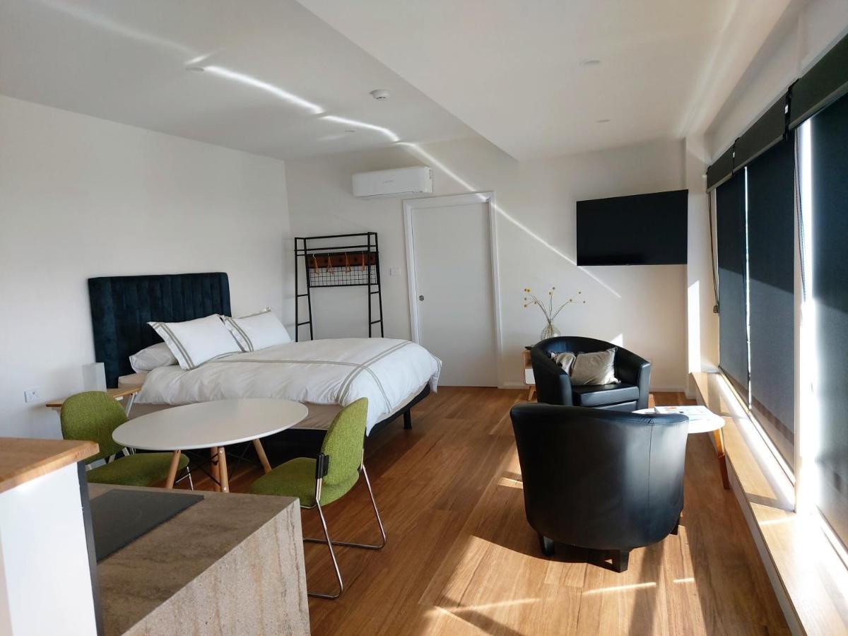 Empty Nest Apartamento Penguin Exterior foto